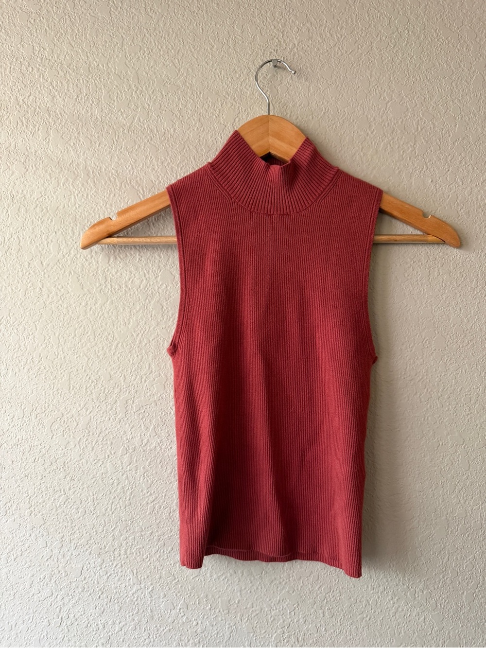 Madewell Sleeveless Mock Neck Knit Top - Rust XS
